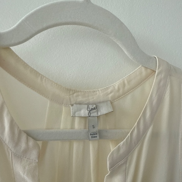 Joie Silk sleeveless top - Picture 2 of 3